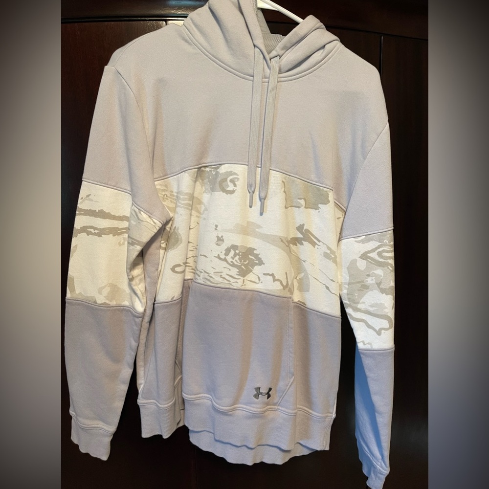 UA Snow Camo / Pitch Gray